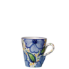 Konisk krus. Volumen 375 ml. Spansk keramik med store blå blomster, grønne blade og hvid bund. Spansk keramik. Farverig keramik.