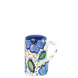 Krus med si og låg. Volumen 275 ml. Spansk keramik med store blå blomster, grønne blade og hvid bund. Spansk keramik. Farverig keramik.