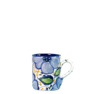 Traditionelt krus. Volumen 275 ml. Spansk keramik med store blå blomster, grønne blade og hvid bund. Spansk keramik. Farverig keramik.